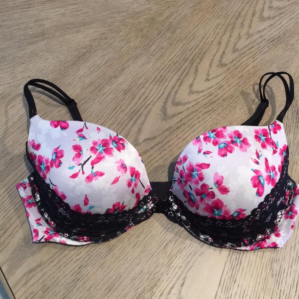 Victoria’s Secret Push Up 36D